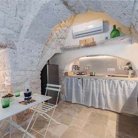 Trullo E Casa Don Giulio 37 * Francavilla Fontana